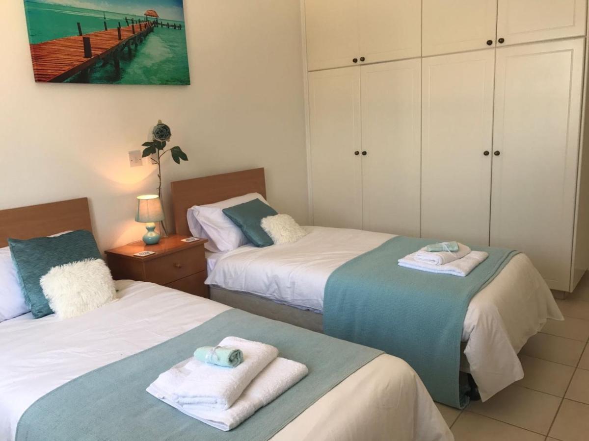 Tala Hills Sea View Apartment Paphos Esterno foto